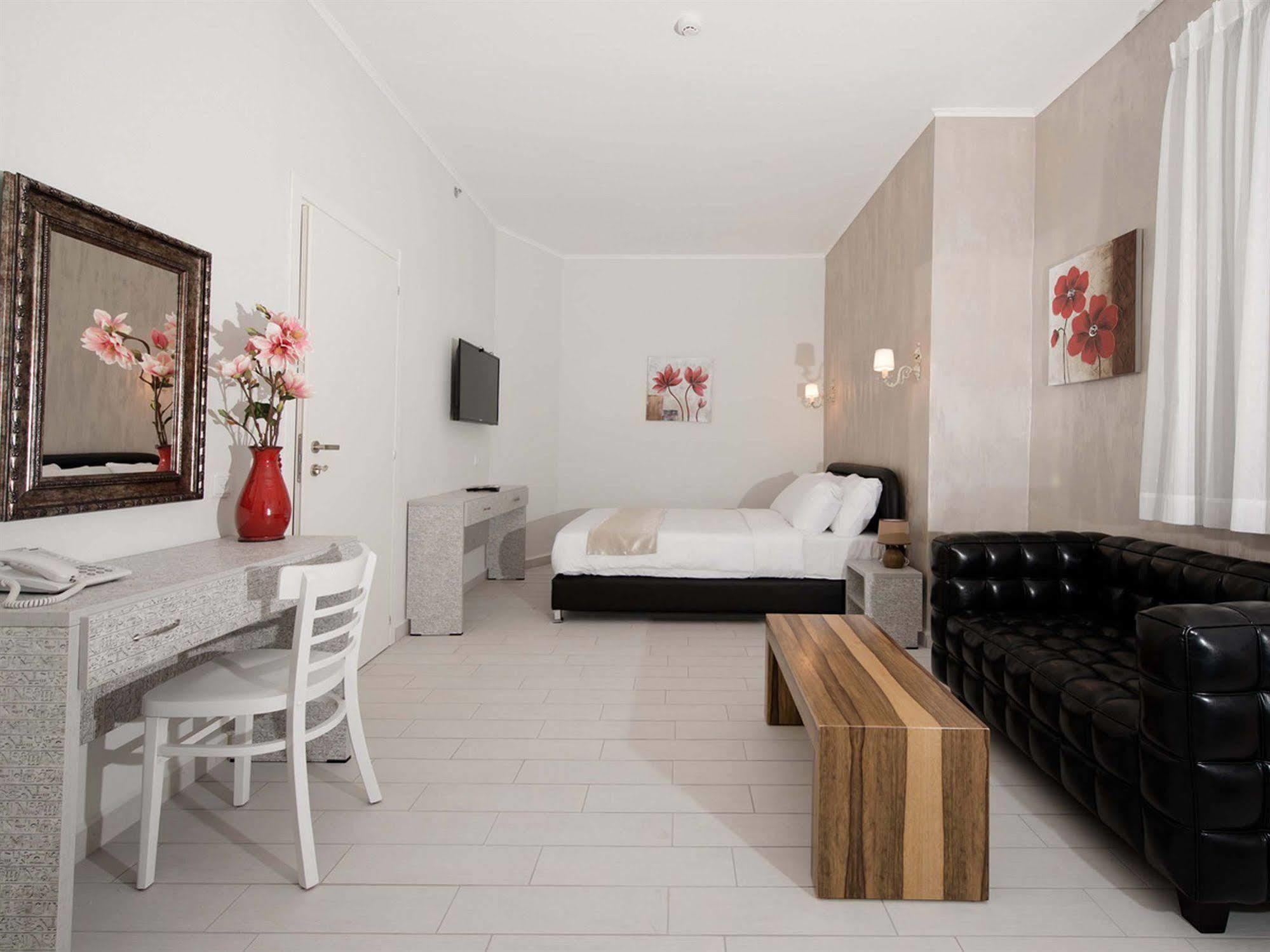 Hotel Alma - Near The Sea Netanya Luaran gambar